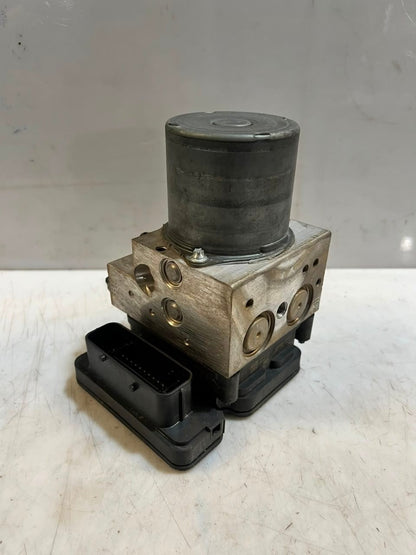 2011-2016 BMW 5' F10 F11 528i ABS HYDRAULIC Pump Assembly 6797668 OEM