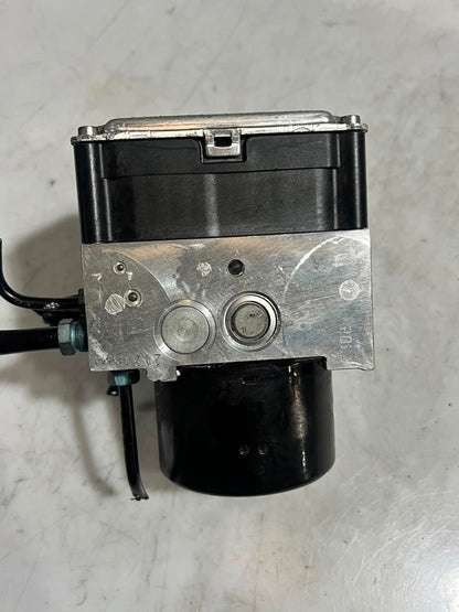 2011-2017 BMW X3 F25 and X4 F26 Abs Brake Pump Control Module 6857644 OEM