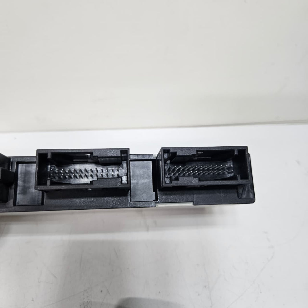 2010-2013 BMW F10 LCI 520I N20 Engine Control Unit DME Key Set 8626172
