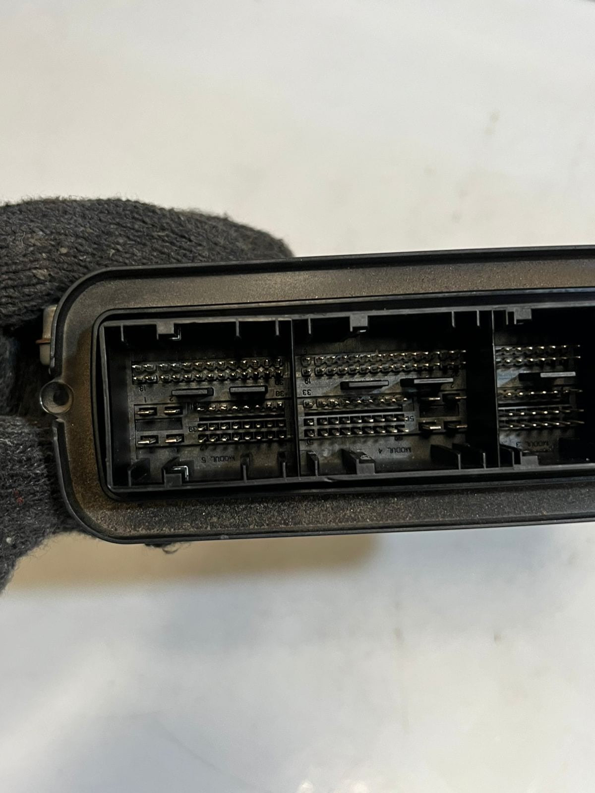 BMW 5 Series F10 N47D Engine Control Unit ECU SET DDE+ CAS4+ 1KEY 8513250