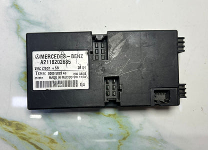2004 Mercedes-Benz E-Class W211 E55 AMG Seat Heating Control Module A211 8202685