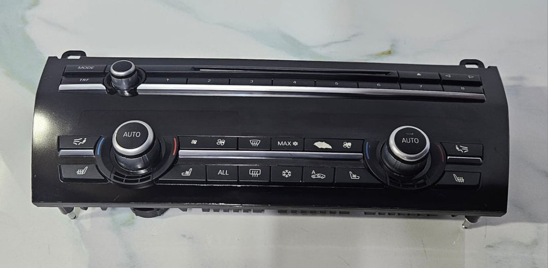 OEM BMW 7 F01 F02 F03 F04 Climate control and Radio Panel 9224749
