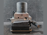 Load image into Gallery viewer, BMW 7 SERIES F01 F02 730D N57D30A ABS PUMP CONTROL MODULE 6797036
