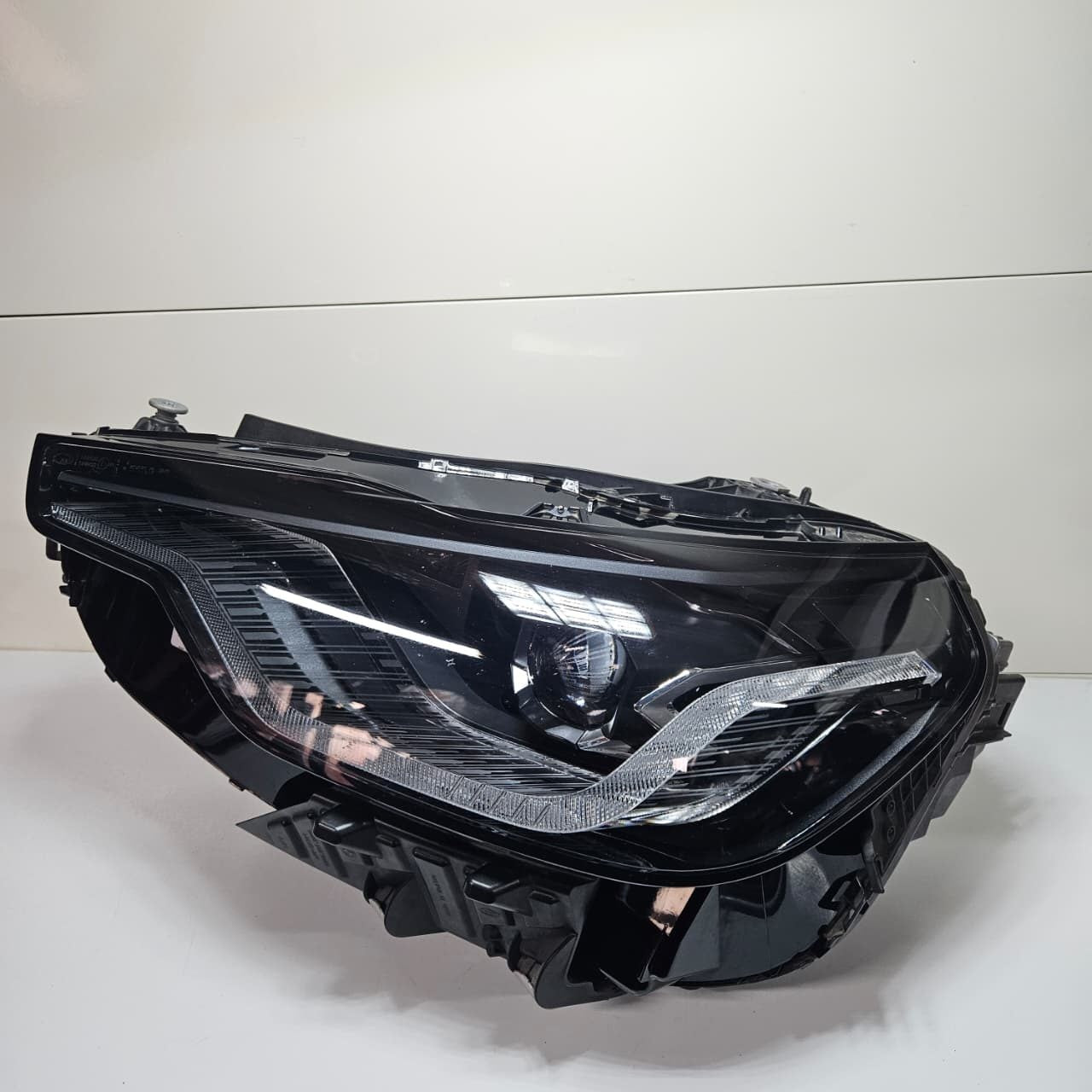 2023-25 BMW  2 Series G42 M2 M240i LCI LED Headlight 8083637 ECE LEFT SIDE