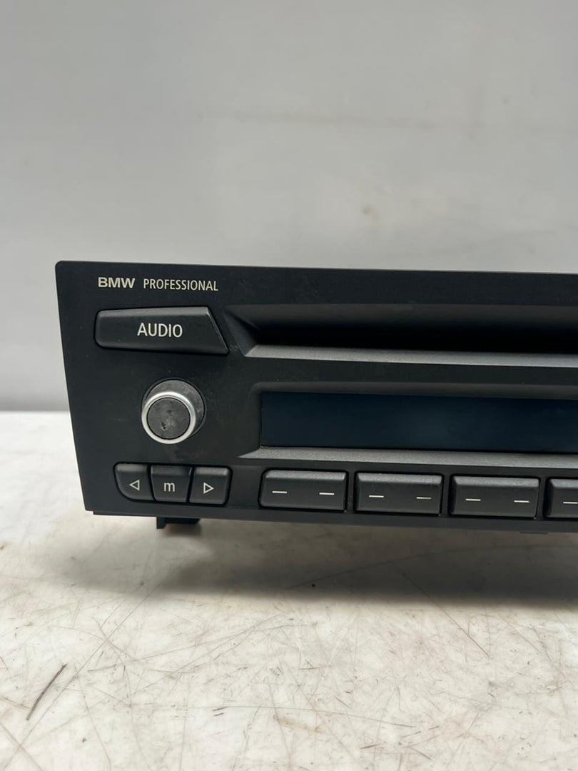 BMW E84 X1 E90 E91 E92 E93 E87 E88 E82 Professional Cd Radio Player 9246500 OEM