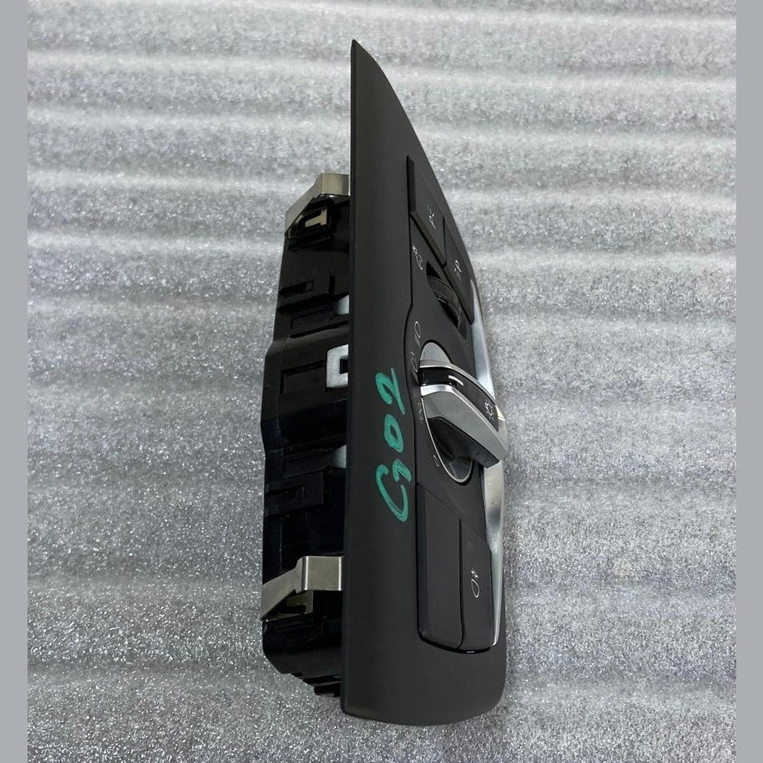 OEM BMW X3 G01 G02 HEADLIGHT SWITCH CONTROL UNIT 9472965