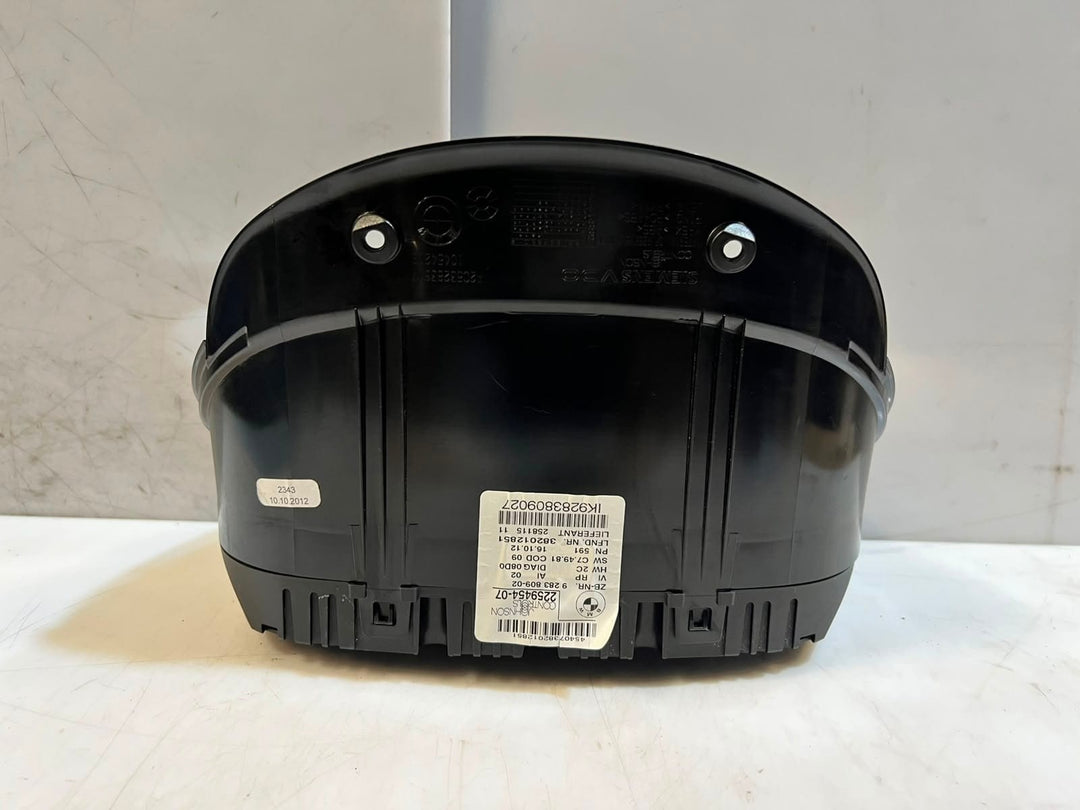 BMW E90, E91, E92, E93 3' E84 X1 Speedometer Instrument Cluster 9283809 OEM