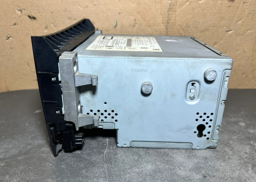 14–16 Mercedes-Benz W218 CLS Radio Audio Head Unit CD Player A218 9006506 OEM