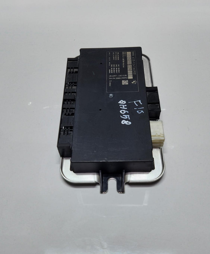 2011-2013 BMW 535i Footwell Module FRM3 9247063 F10 F12 F01 F25 OEM