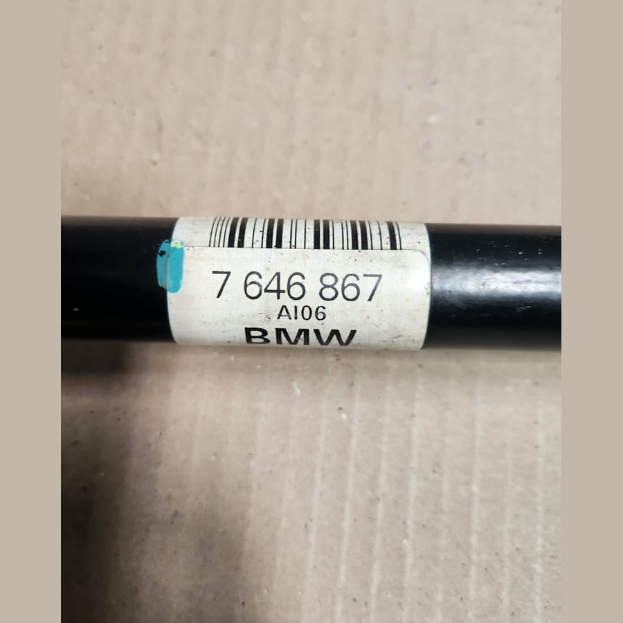 2016-2020 BMW X1 Rear Drive Shaft 7646867 X1 F48 xDrive 