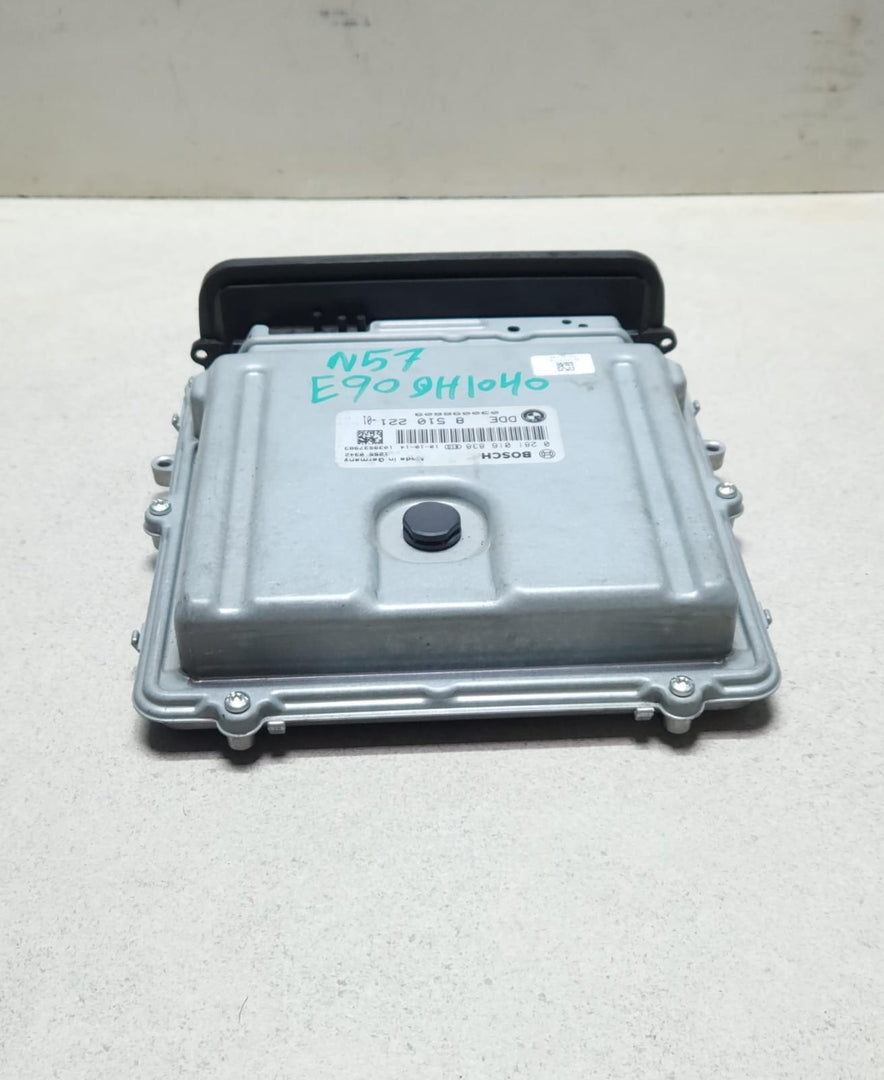 BMW Engine Control Unit 8510221 3 Series E90 E91 E92 E93 OEM