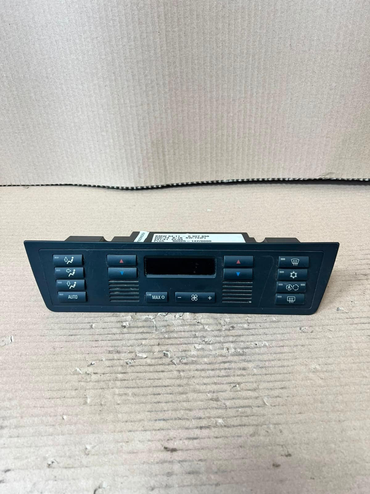 2004-2006 BMW X5 E53 Automatic Air Conditioning CLIMATE Control UNIT 6927898