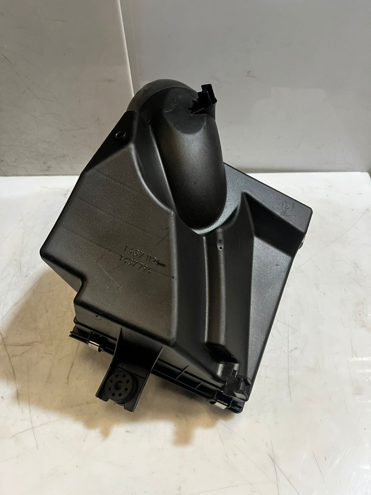 2000-2006 BMW X5 E53 4.4i PETROL 235KW Air Cleaner Filter Box 1437112 OEM