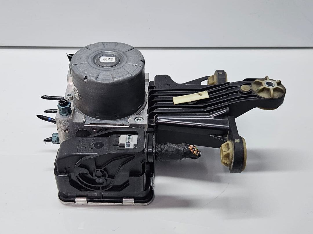 5A2A748-2020-2025 BMW 320i G20 Abs Pump Module Assembly OEM