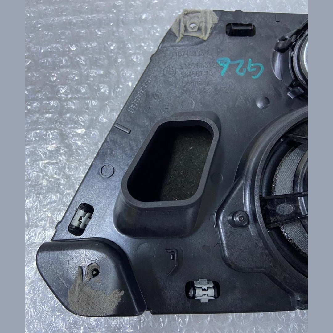 BMW G20 G21 G22 G23 G26 G80 M3 M4 Dashboard Speaker Tweeter Holder 6831282