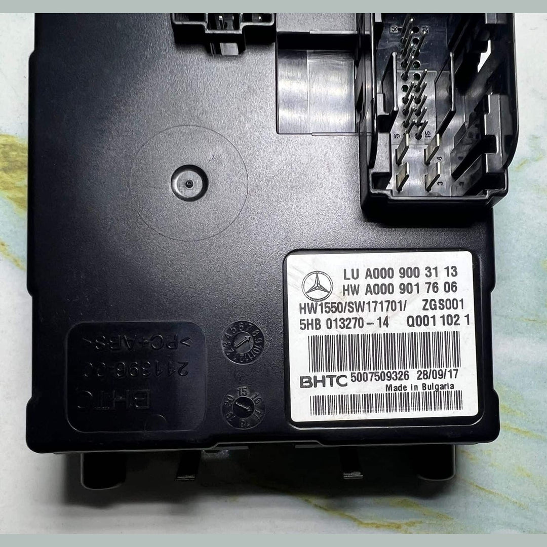 Mercedes Air Conditioning/Heating Control Unit A0009003113  E-Class W213 W238