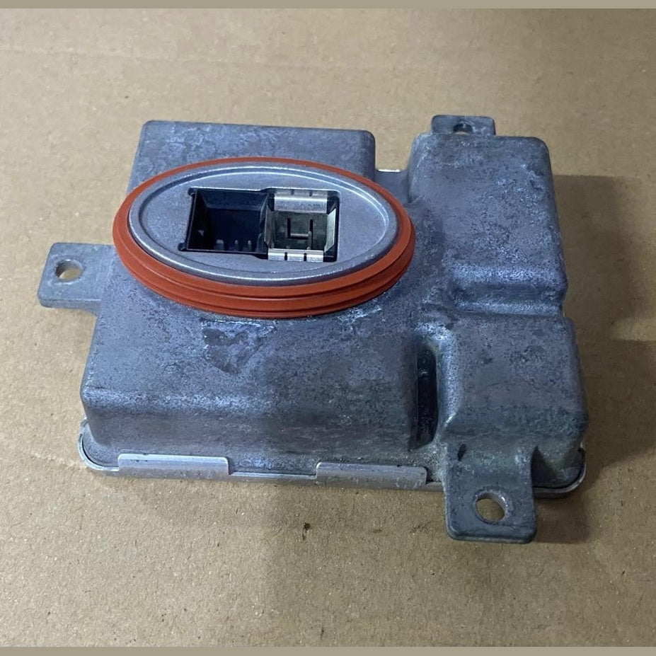 OEM BMW F02 HID Ballast Control Unit Module Left Right 7250624