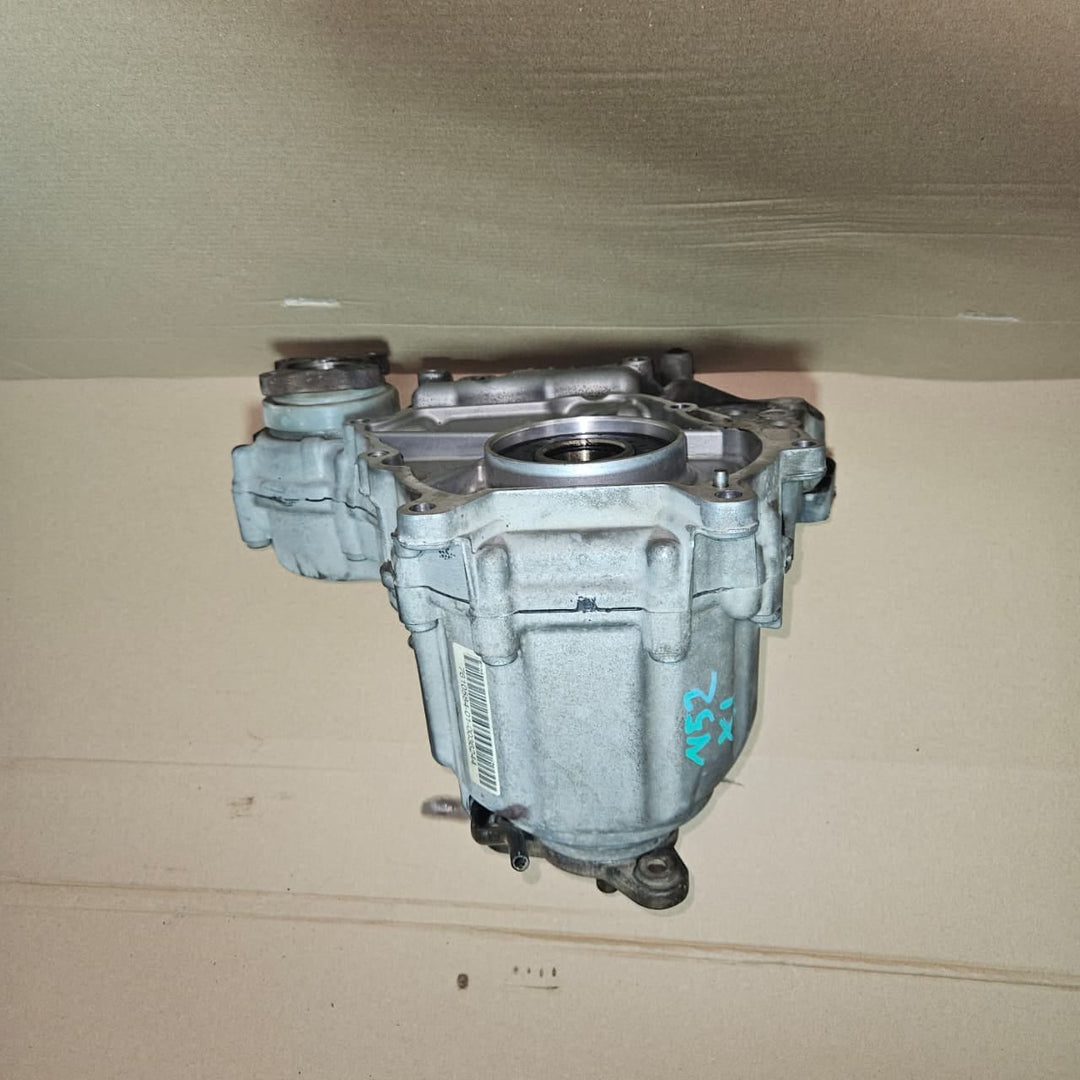 2010-2015 BMW X1 E84 Transfer Case ATC 350 7610584 OEM