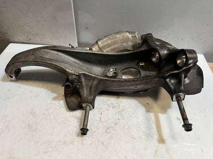 2011-2016 BMW M5 M6 F10 F12 F13 F06 Front LEFT Steering Knuckle 2284053 OEM