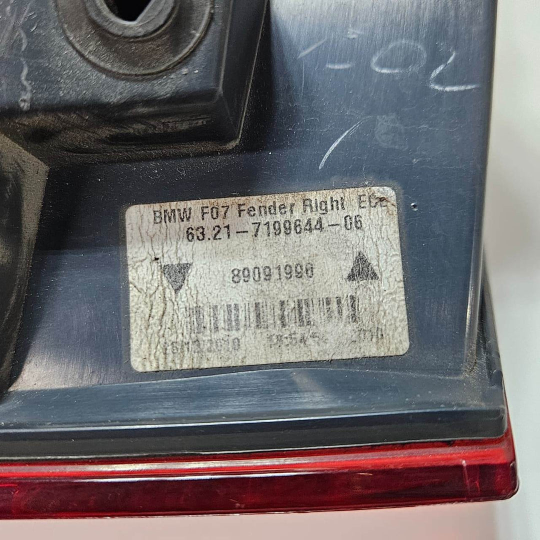 OEM BMW 5 Series Gran Turismo F07 Rear Light 7199644