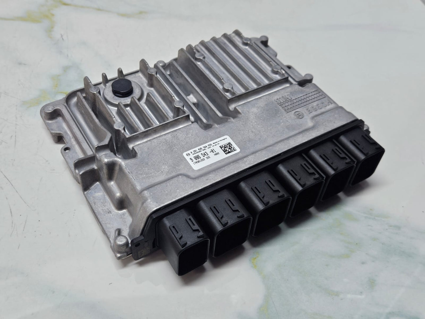 BMW B47C20B F39 X2 ENGINE CONTROL UNIT DDE ECU SET 9886543 BOSCH