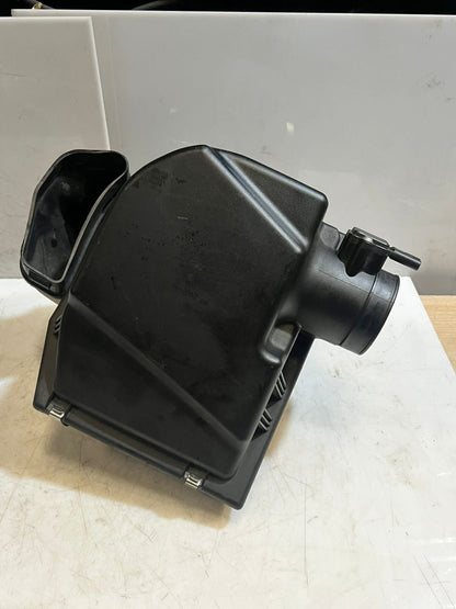 2008 BMW X3 E83 3.0L  Air INTAKE Filter Housing BOX 3415441 OEM