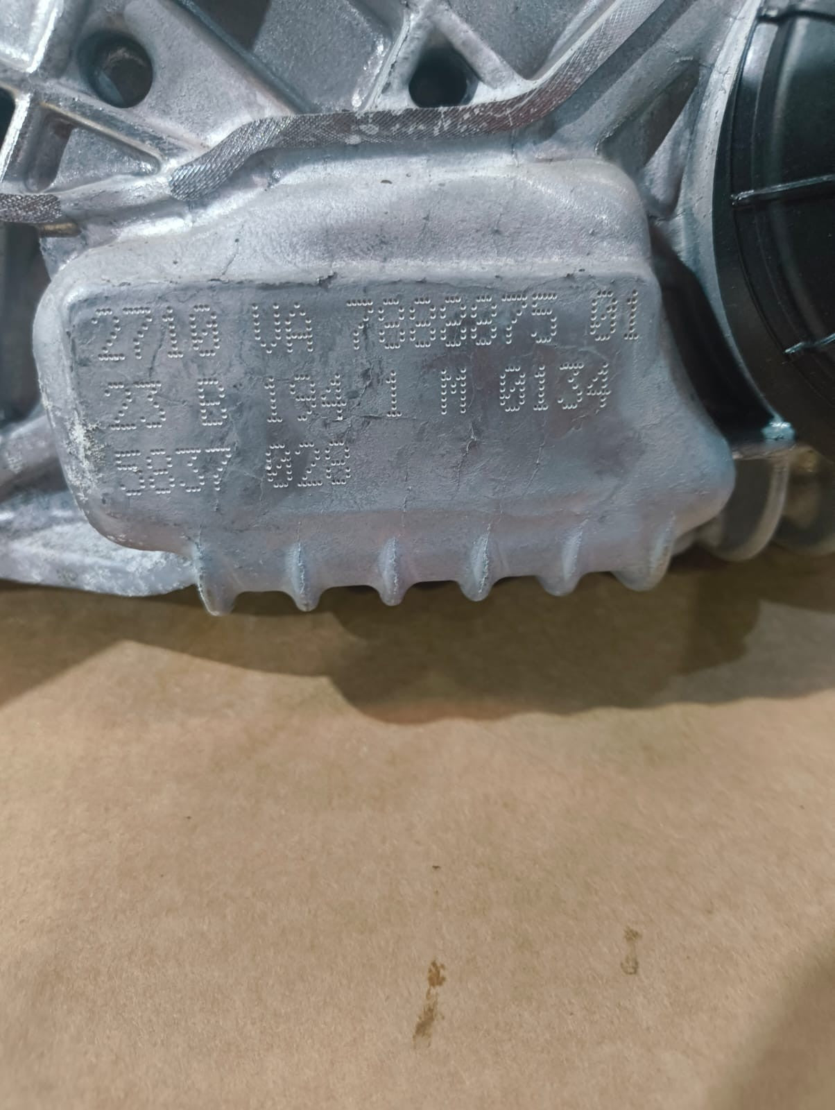 BMW G01 X3 xDrive 30e Transmission Transfer Case ATC13 7888875 2023 15 KM