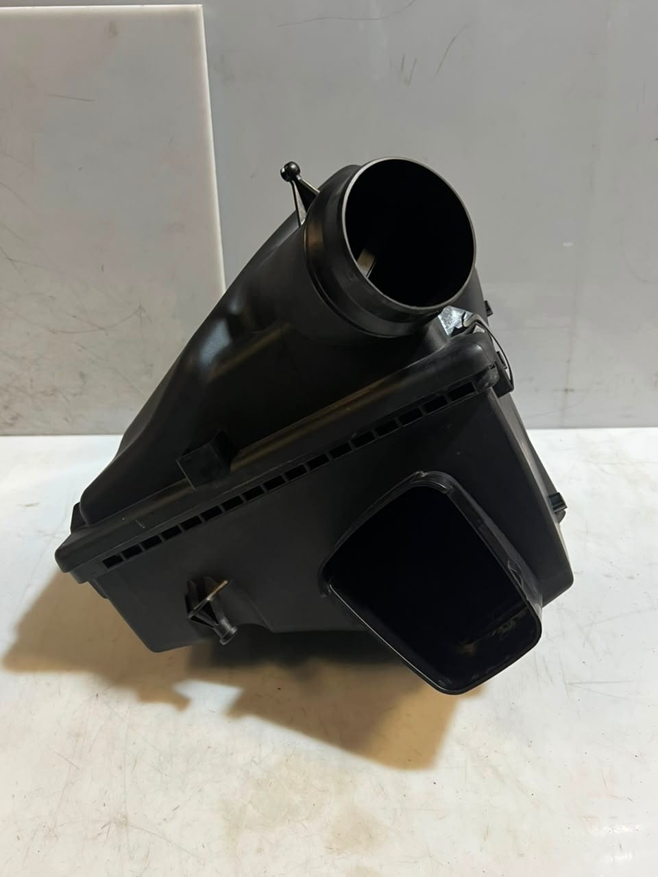 2014-2016 BMW 3 4 Series F30 F80 428i F32 F33 Air Filter Box 72336537 OEM