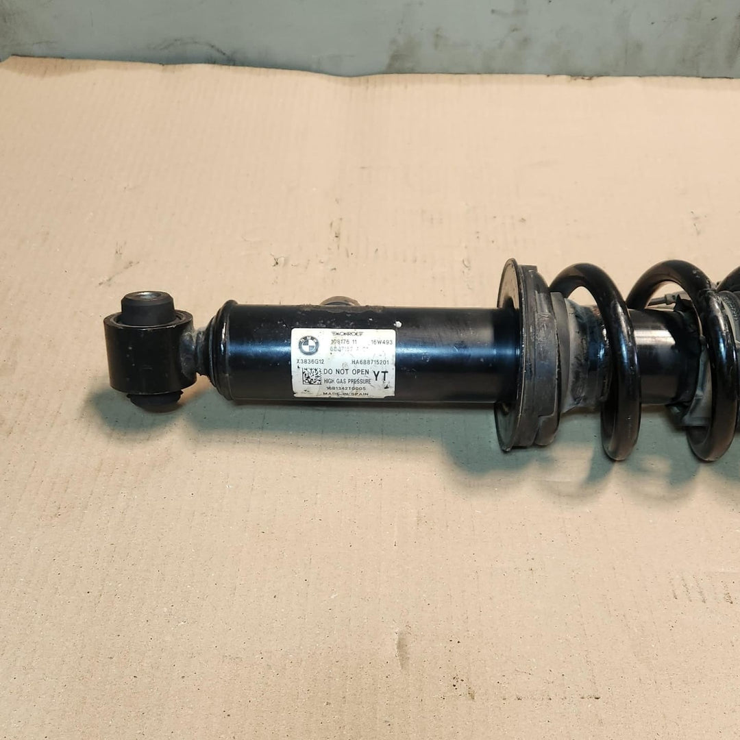 2018-2024 BMW X3 Rear Shock Absorber 6887152 X3 G01 and X4 G02 REAR RIGHT