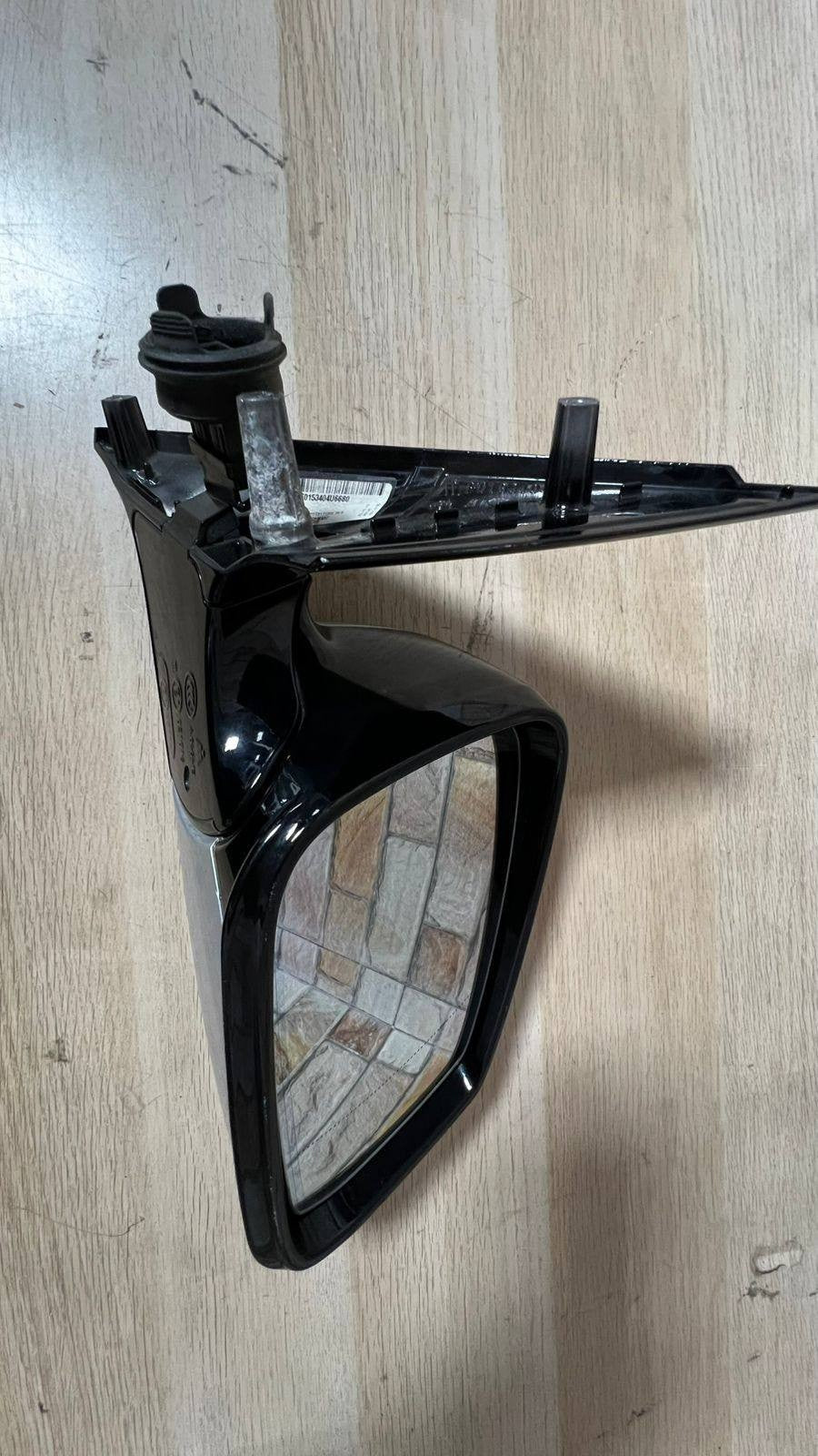 2010-2016 BMW F10 528i RHD Front Door Electric Wing RIGHT Mirror F0153404U6680