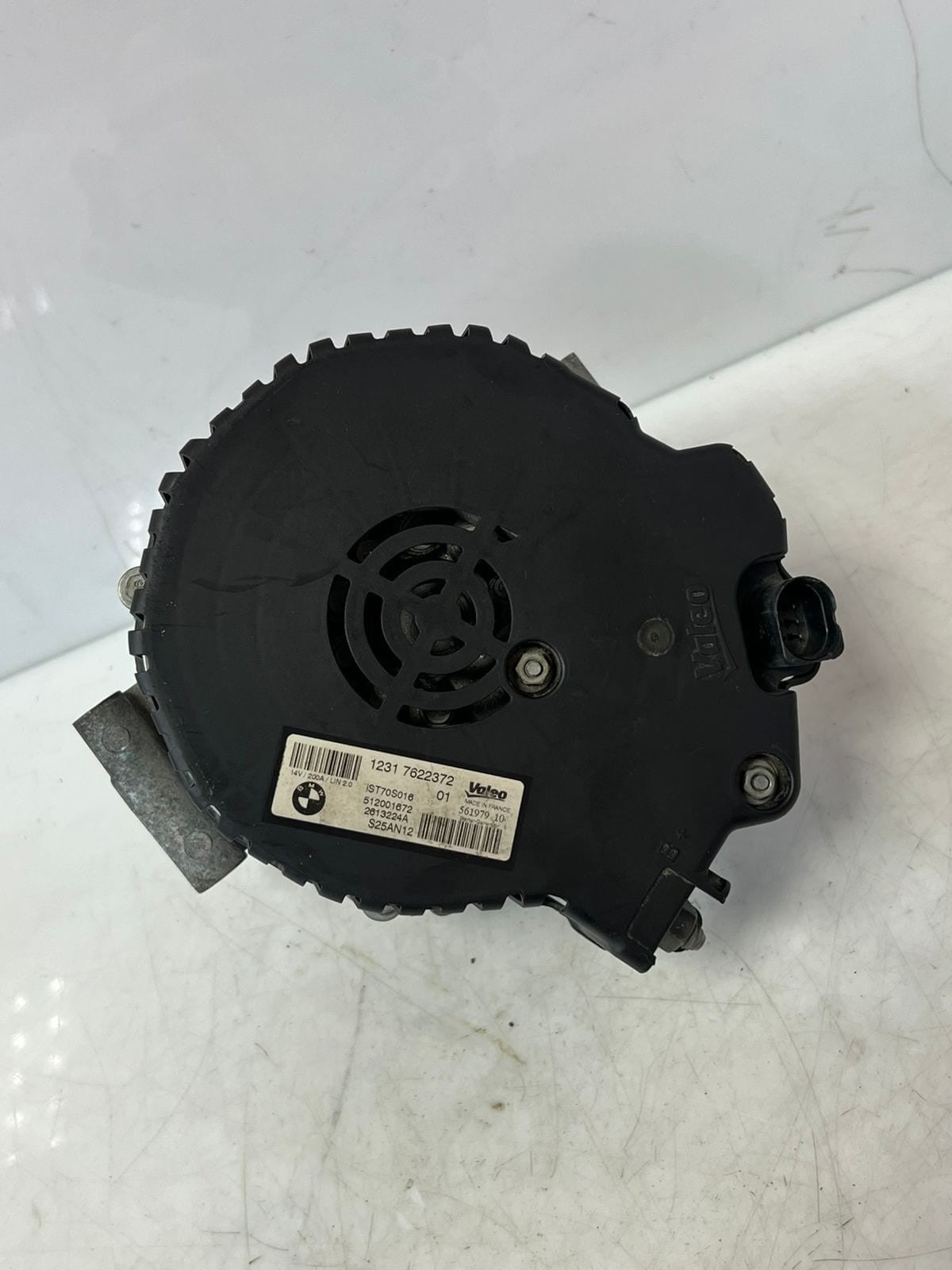 BMW 3 Series F30 5 Series F10, and 7 Series Active Hybrid Alternator 7622372 OEM