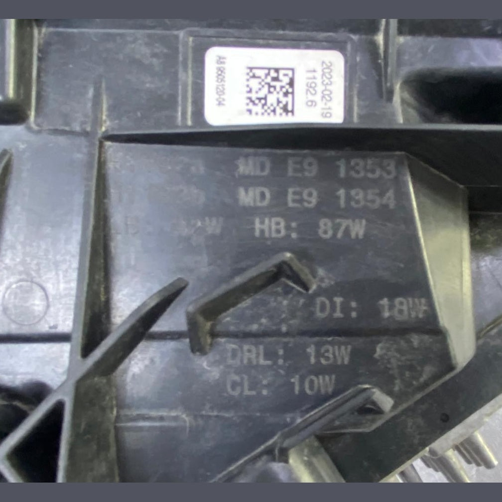 OEM BMW M3 M4 G80 Right Side Laser Shadowline US Headlight 9505120 No module