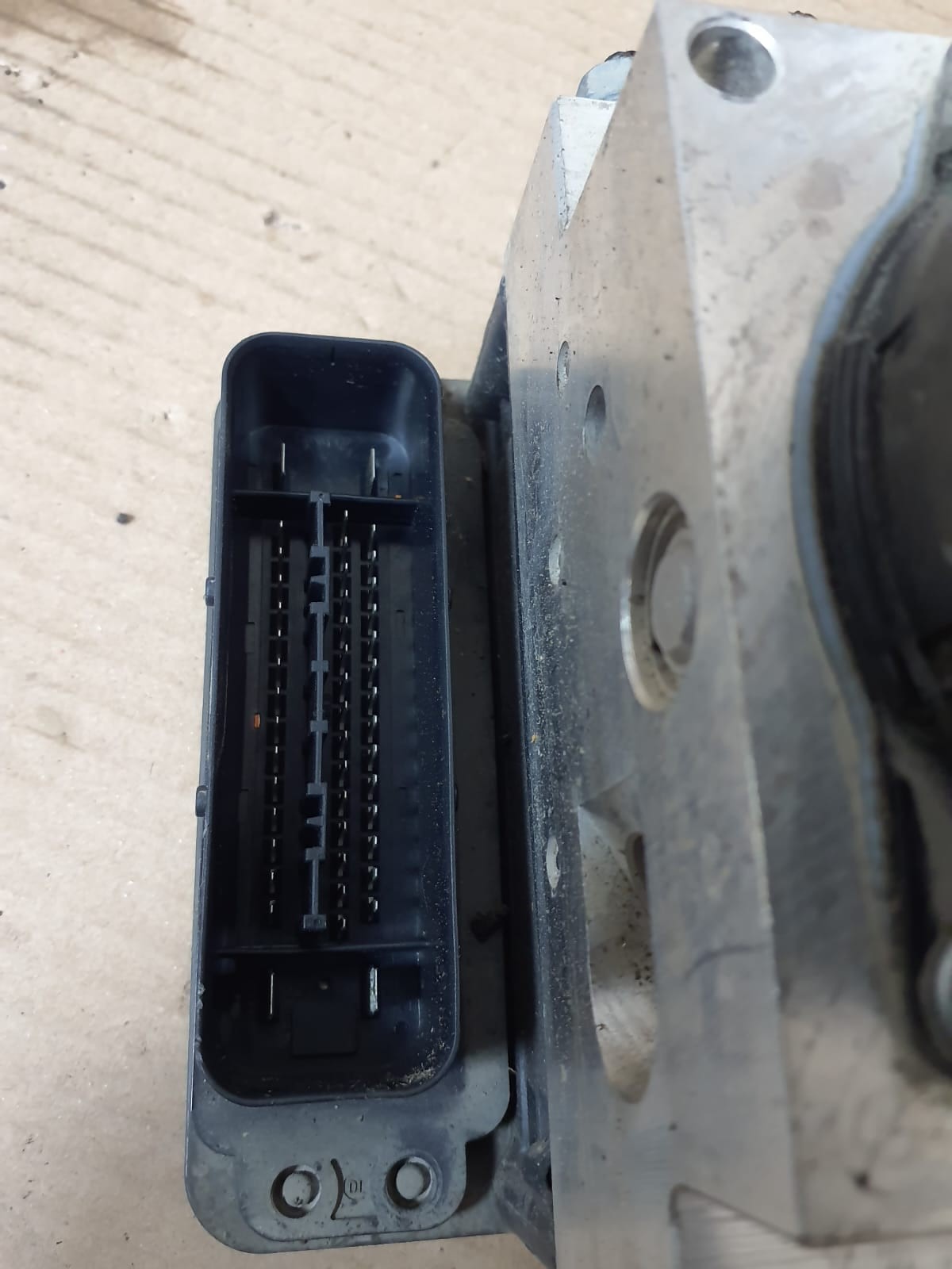  BMW 7' F01 F02 F03 F04 740i ABS Pump Brake Hydro Control Unit Module 6792480