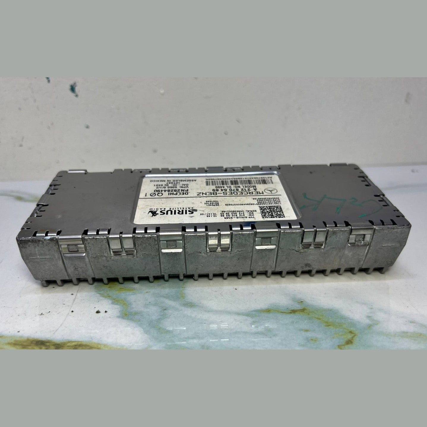 2009-2018 Mercedes-Benz C300 Satellite Radio Receiver Control Module A2128706489
