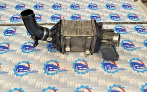 Bmw M5/M6 F06 F10 F13 right side inter cooler filter 7843119 2010-2015