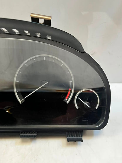 2013 BMW 5 GT F07 Instrument Cluster SPEEDOMETER 9312041 OEM