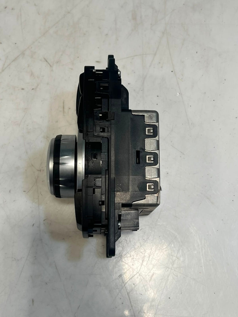 BMW F20 F21 F30 F10 F11 F01 F02 F07 F25 F26 Idrive Controller 9286700 OEM