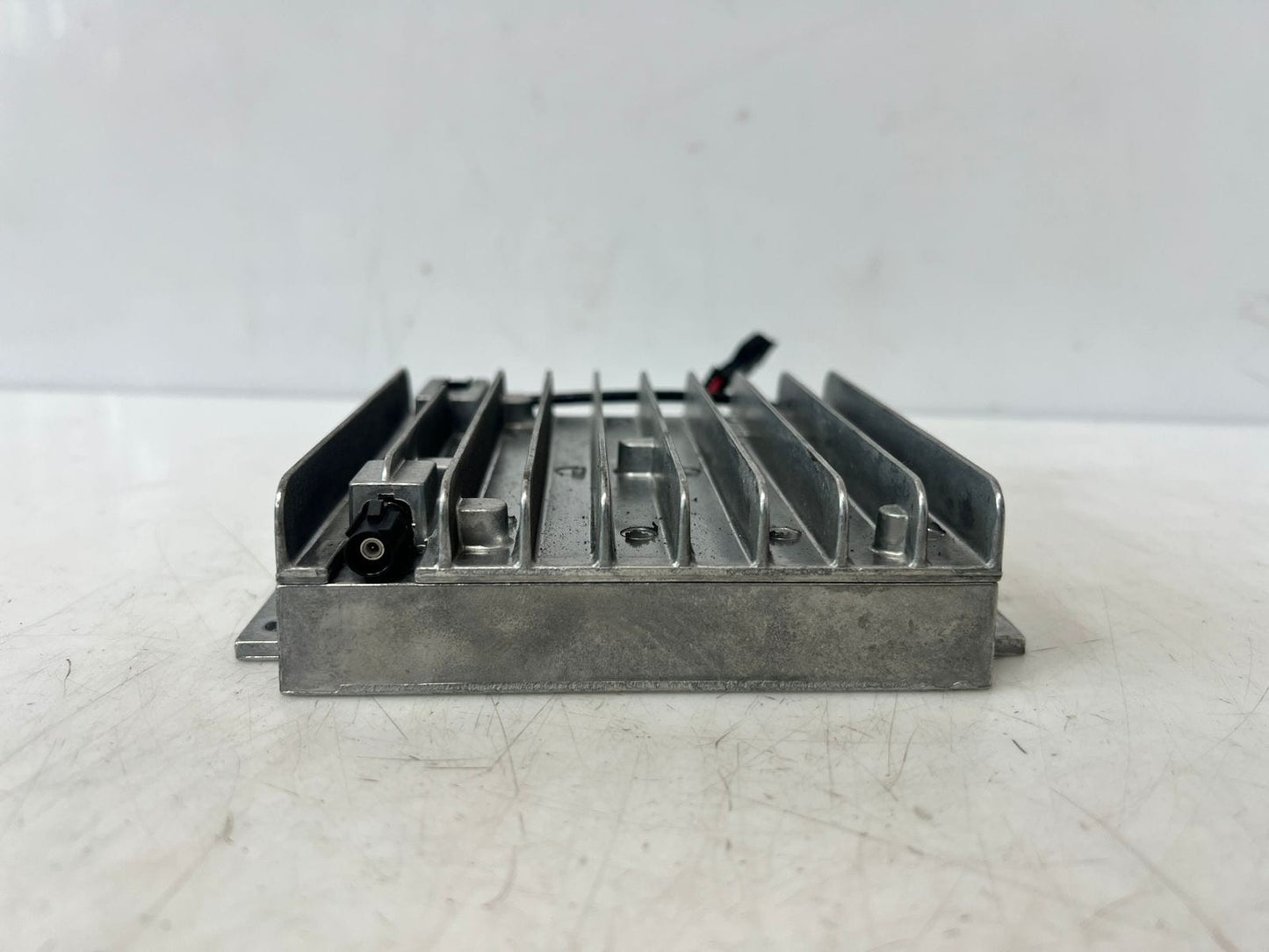 2002-2005 BMW 745i E65 E66 Telephone Compensator Module 6918520 OEM