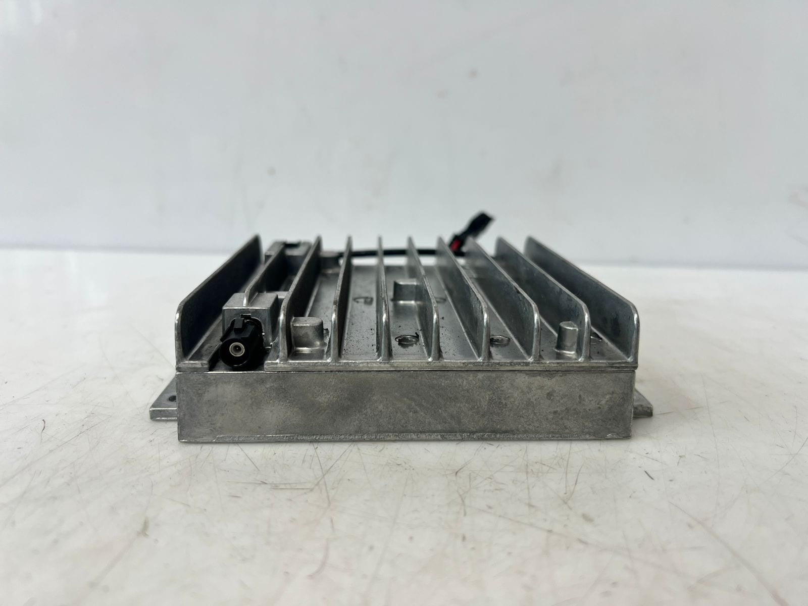 2002-2005 BMW 745i E65 E66 Telephone Compensator Module 6918520 OEM