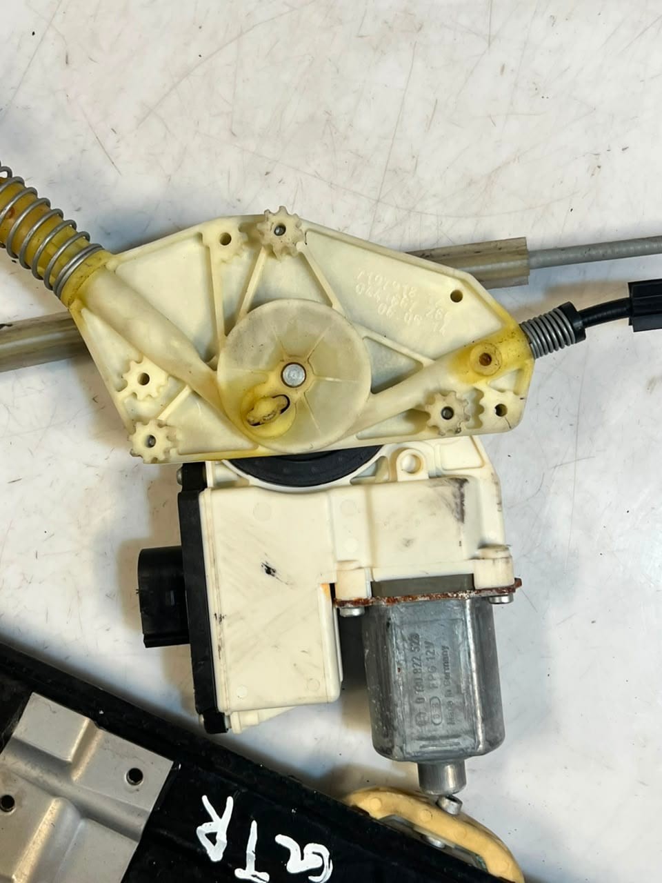 2009-2017 BMW 5 Series GT F07 Rear Door Window Regulator with Motor 7197918