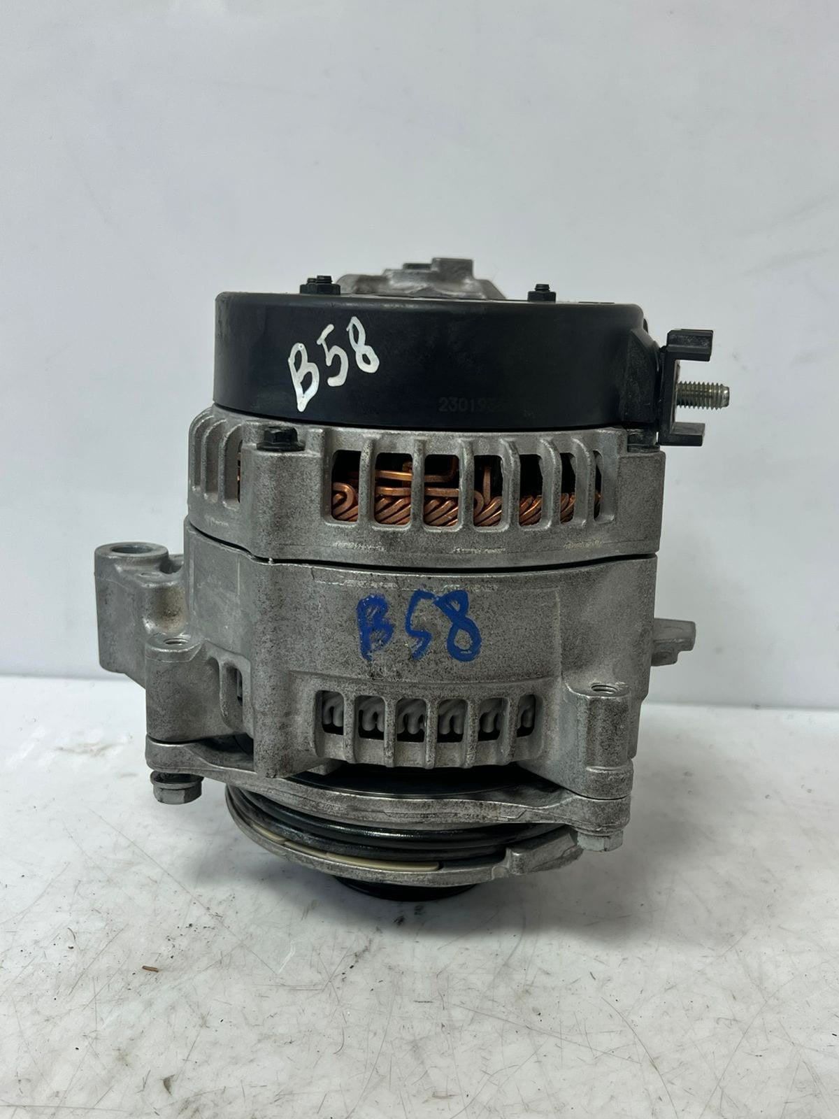 2020-2023 BMW 320i G20 G21 320 330 G01 X3 G02 X4 G05 X5 B48 Alternator 8634167