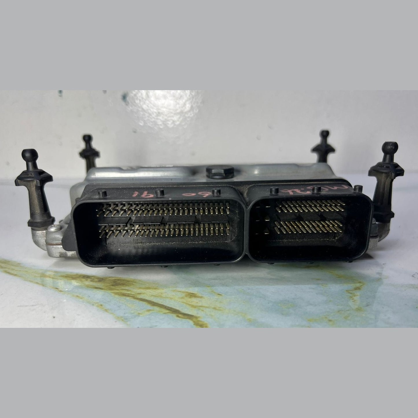 2006-2009 Mercedes-Benz E350 Engine Control Module A2721536091 ML350 CLK350
