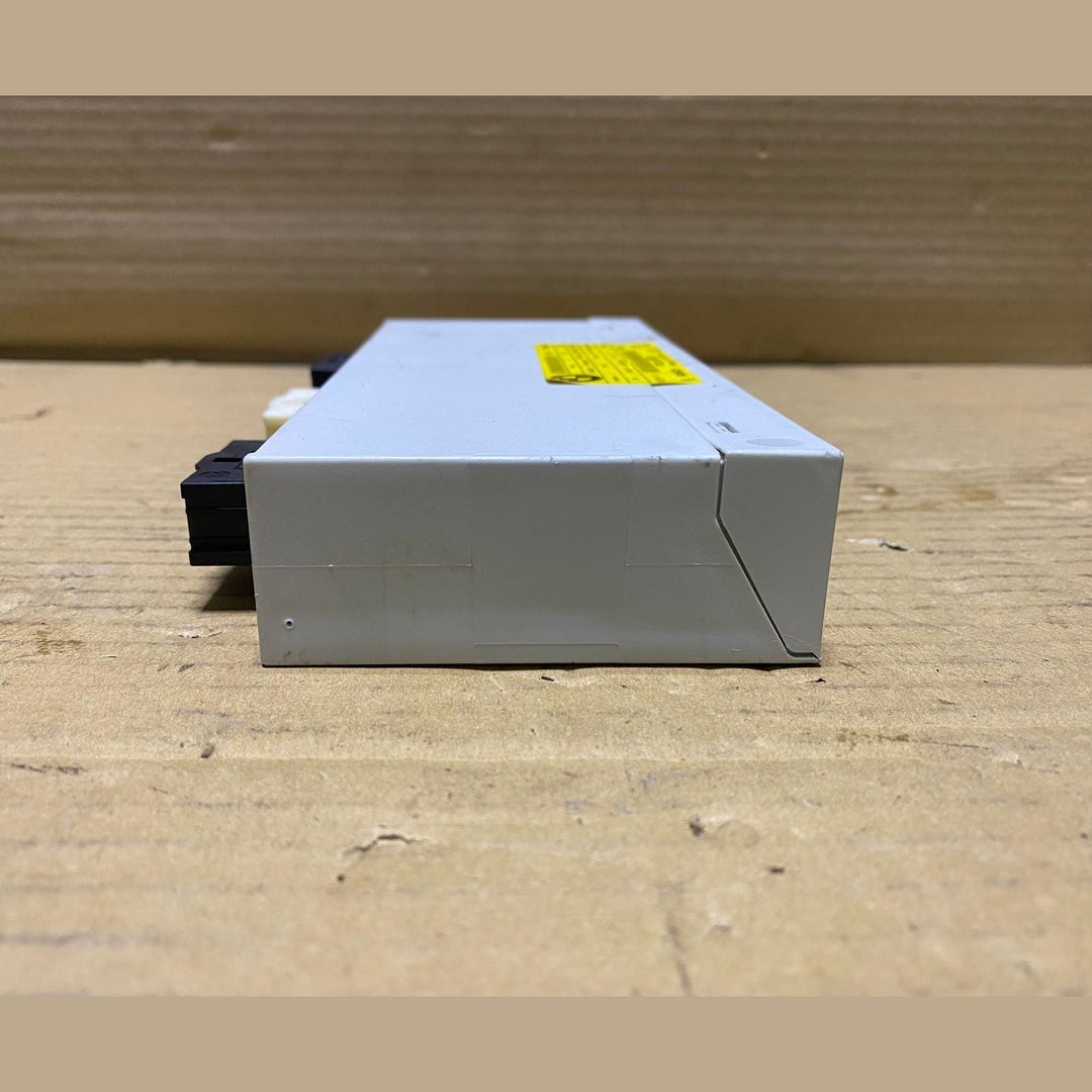 2015 BMW 535i Tailgate Lift Control Module 7258363 740i, 740Li, 750i, and 535i 