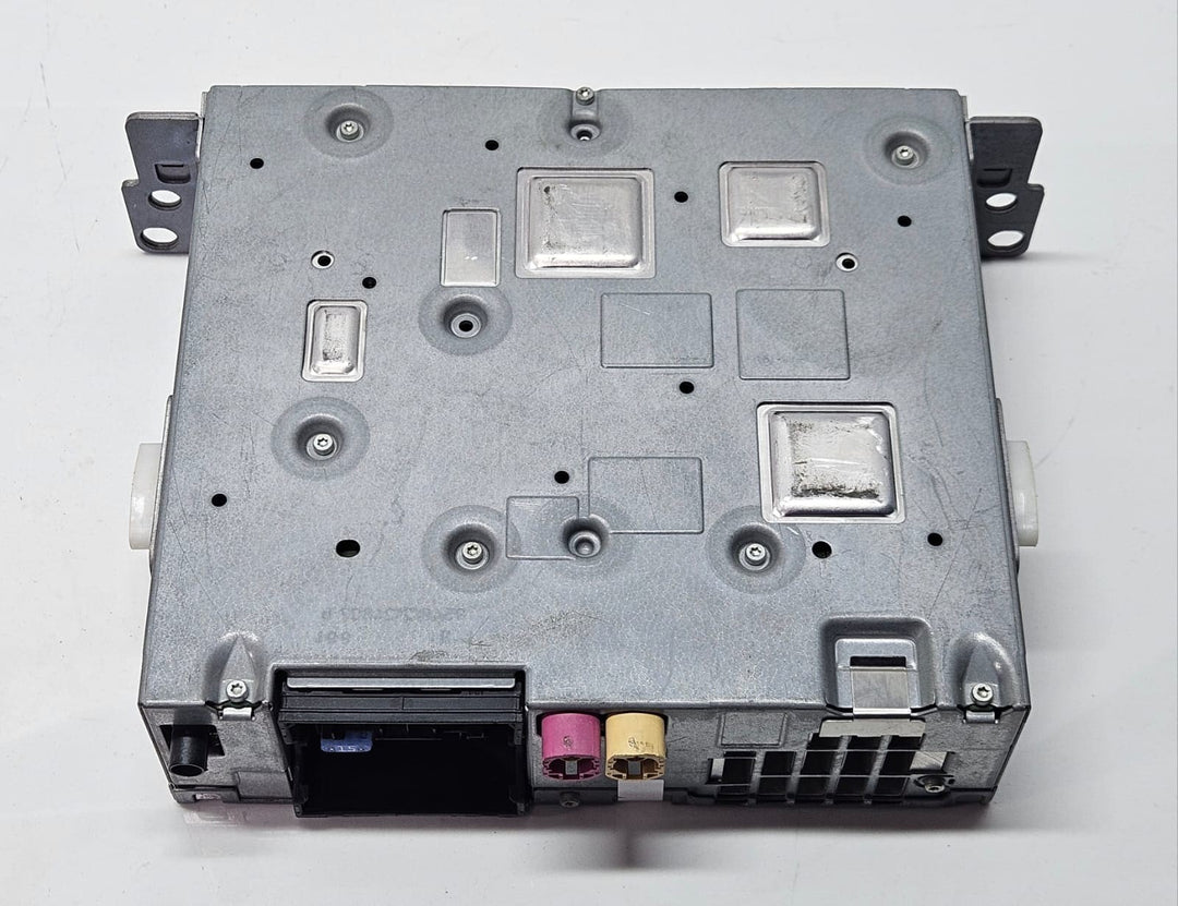 9258265-2011-2012 BMW X3 F25 Car CD Radio Infotainment Audio Head Unit OEM