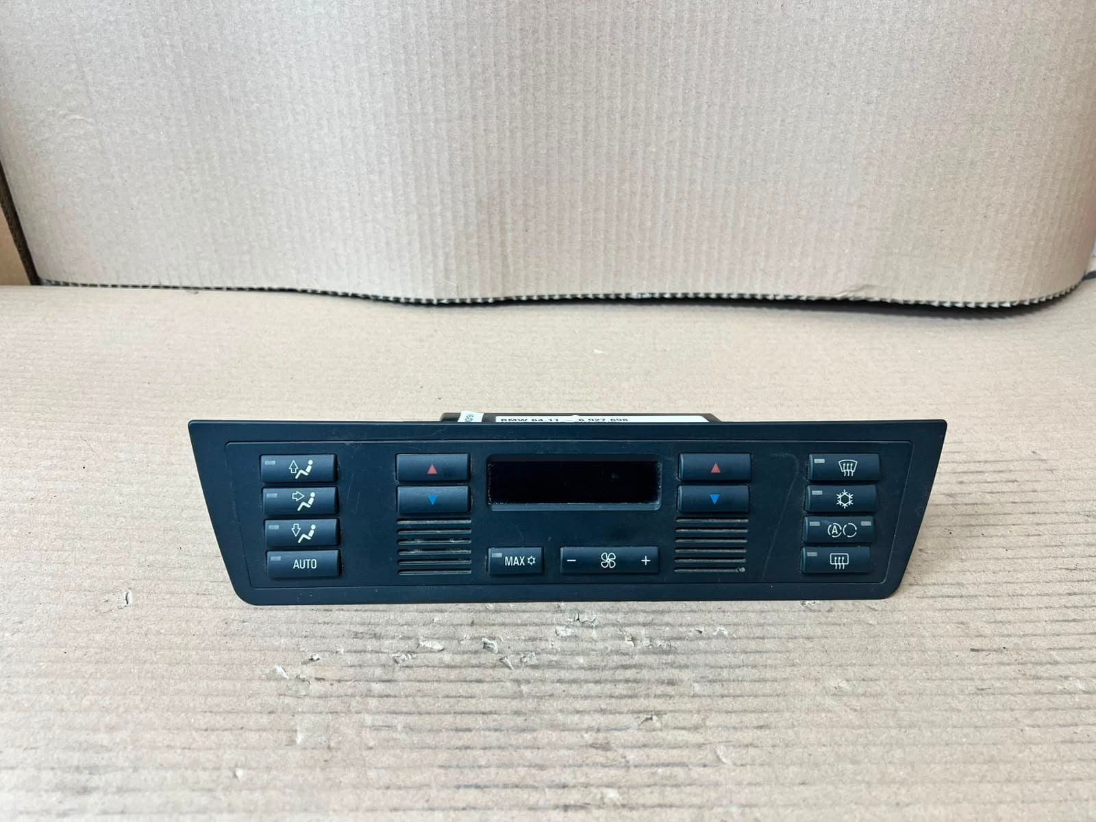 2004-2006 BMW X5 E53 Automatic Air Conditioning CLIMATE Control UNIT 6927898