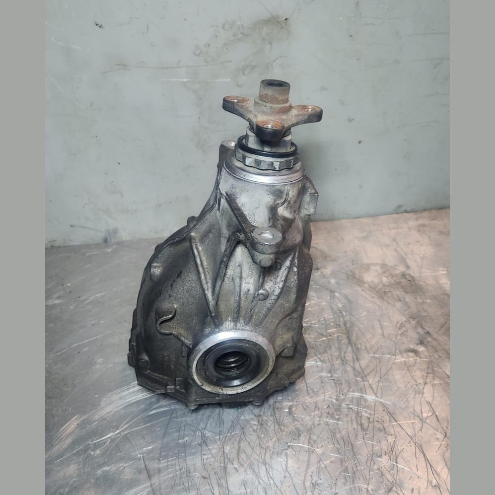 2011 BMW 528i Rear Differential Assembly 7578149 F10 528i and 523i I=3,38