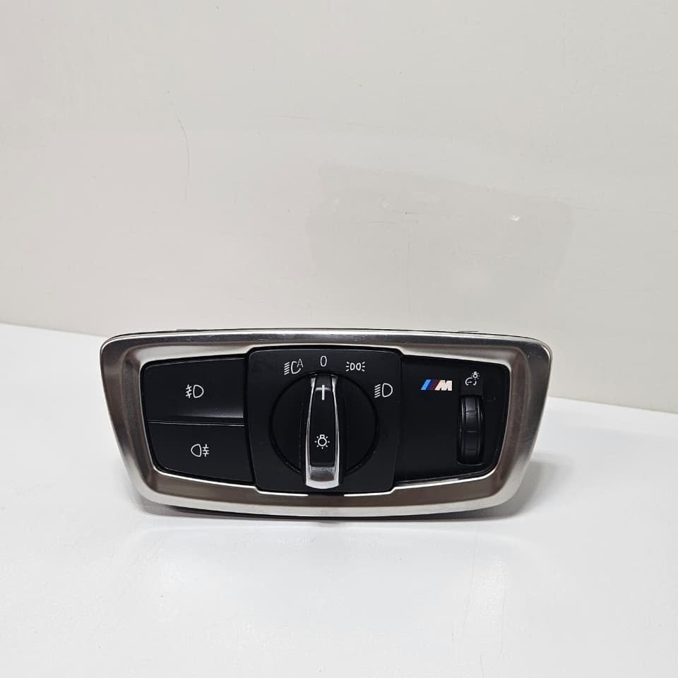 2015 BMW X1 F48 F49 Head Light Switch 9393609 OEM