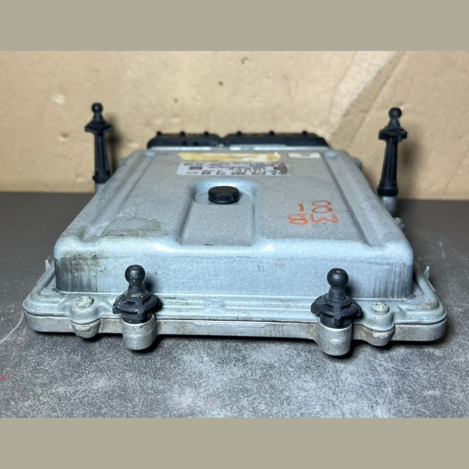 13-17 Mercedes W166 ML GLE Engine Control Module Unit ECM ECU A276 9007300 OEM
