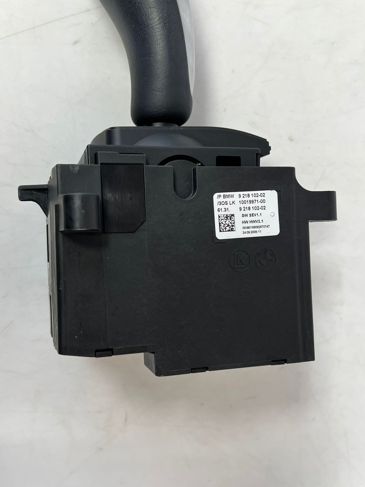 BMW 5 Series F10 F11 and 7 Series F01 Gear Selector Shift Lever 9218102 OEM