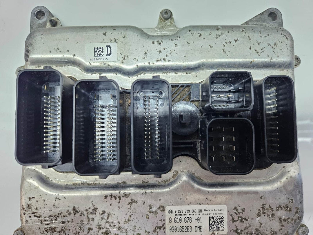 8610678-2011-2015 BMW X1 E84 N20B20A Engine Control Unit DME ECU Only OEM